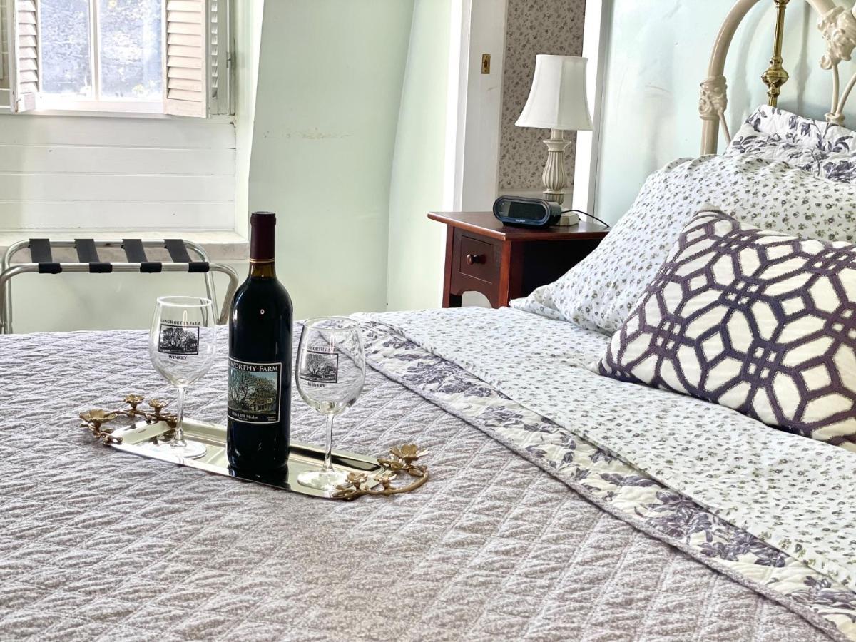The Langworthy Inn & Winery Westerly Habitación foto