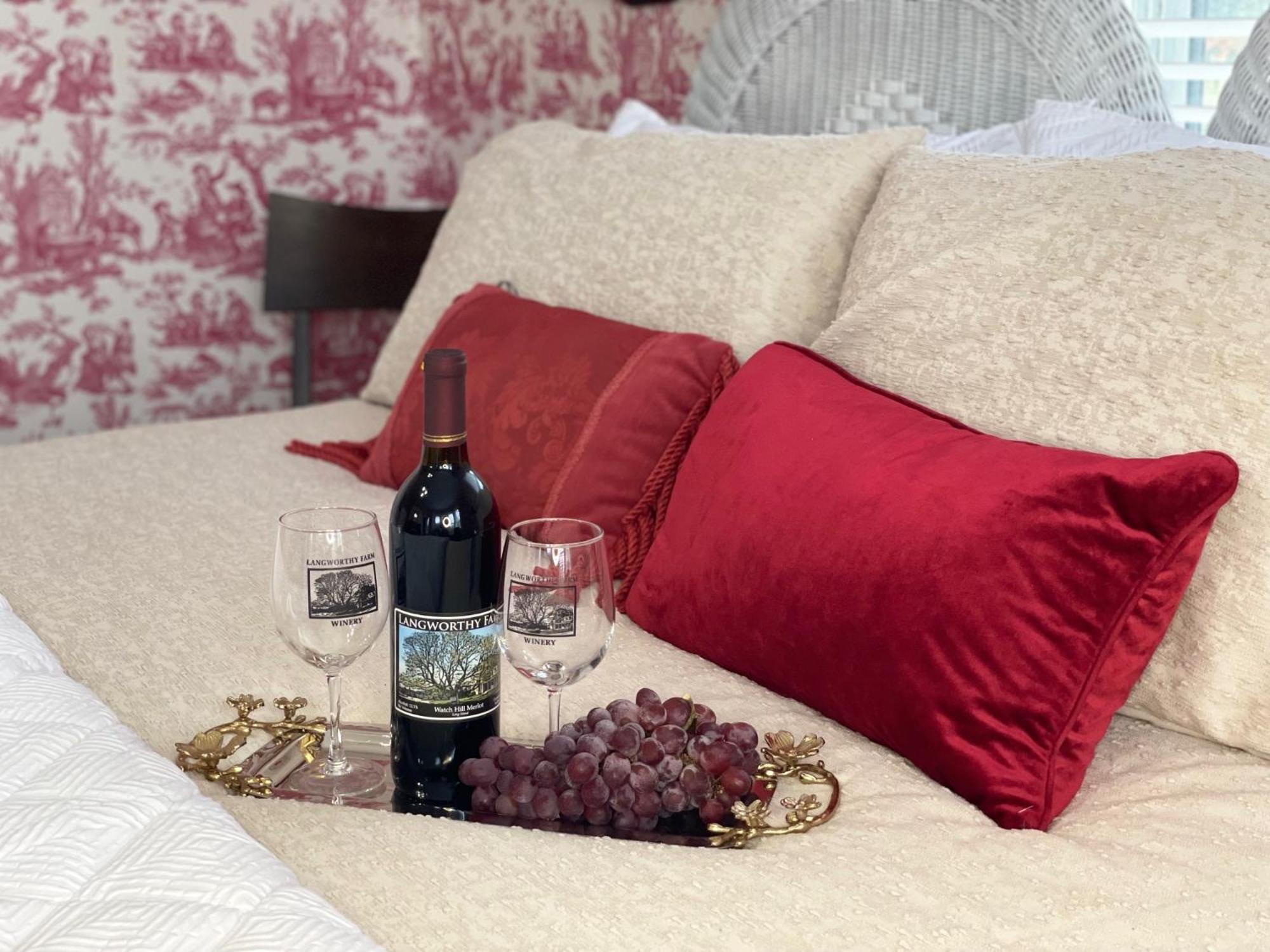 The Langworthy Inn & Winery Westerly Habitación foto